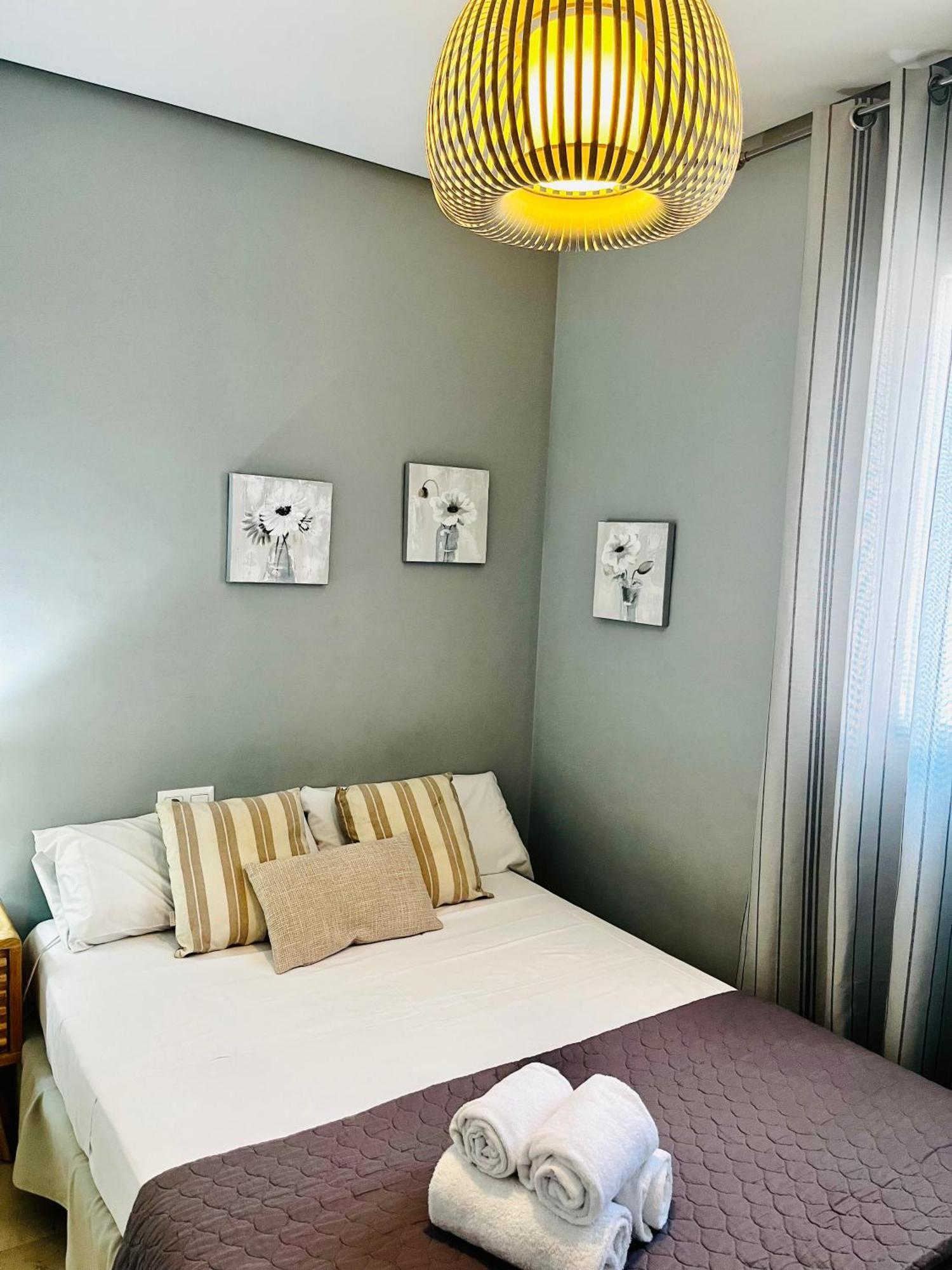 Apartamento Travel Habitat Ático Calle Comedias Valencia Exterior foto