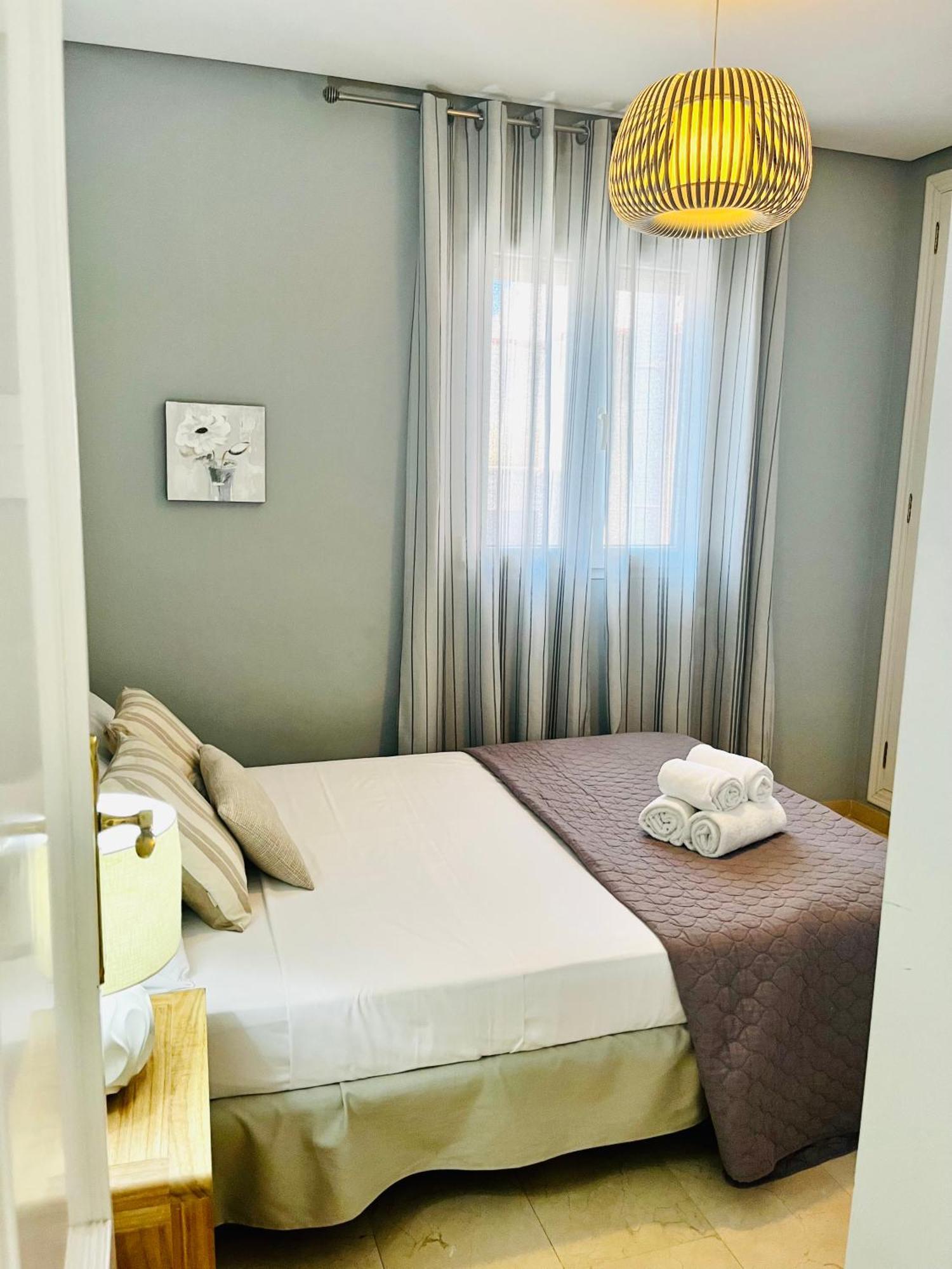 Apartamento Travel Habitat Ático Calle Comedias Valencia Exterior foto